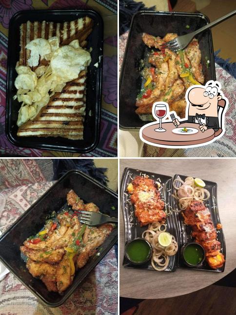 Food at The 2/7 Lounge