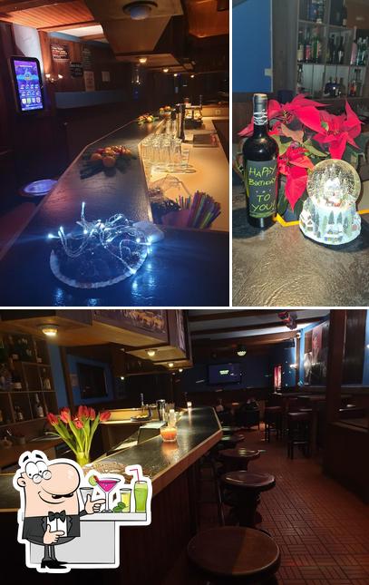 La foto della bancone da bar e alcol di RockBar Oberdorf