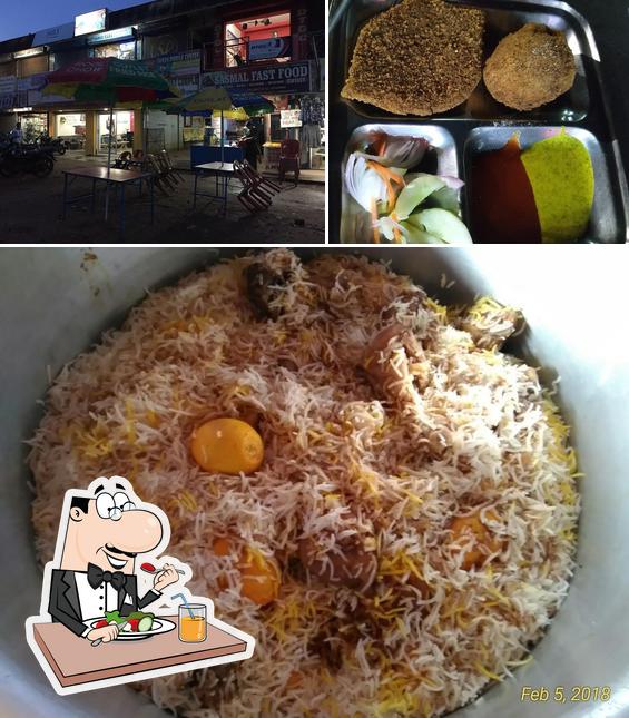 The photo of food and interior at Sasmal Fast Food