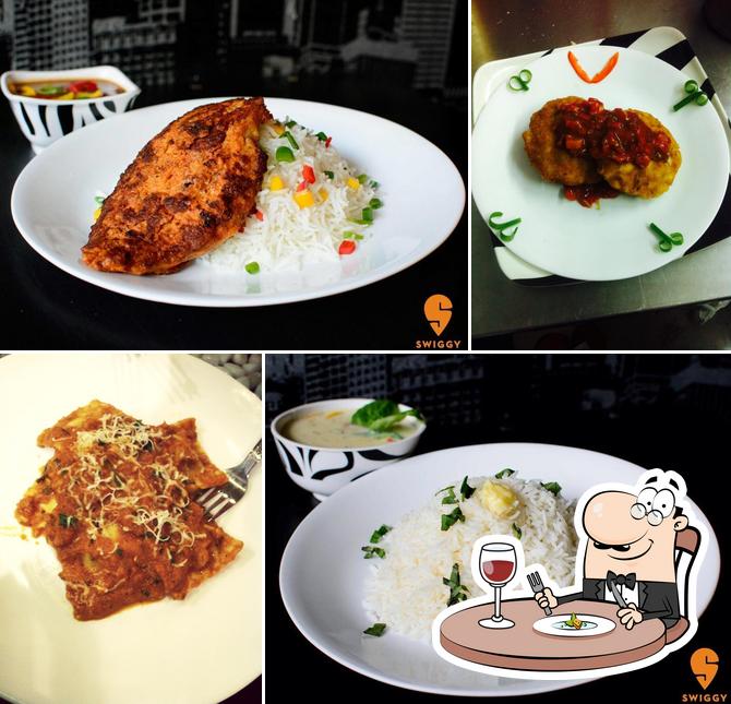 Food at The Kitchen -resto cafe