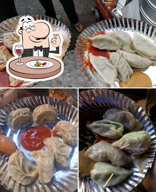 Food at Momo Station