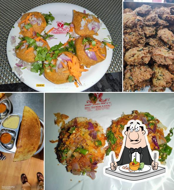Food at Hotel Yajaman & Friends