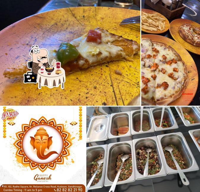 Food at Limoni'z Pizza Party