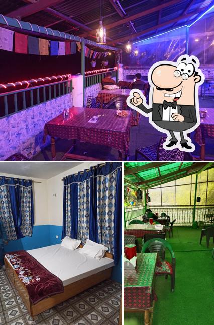 Check out how RECIPE HUT looks inside