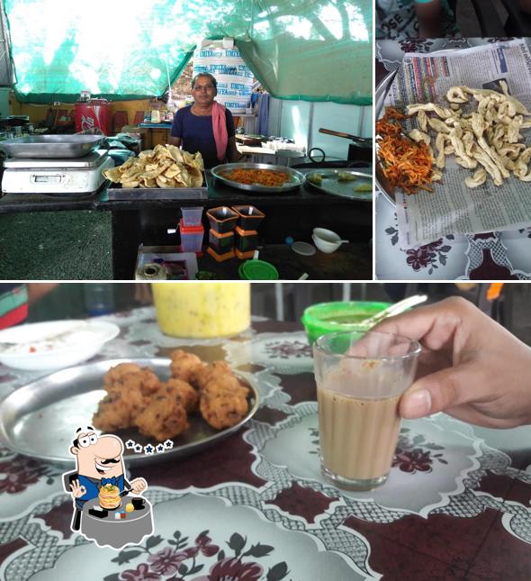 Food at Maldhari Hotel And Tea Stall