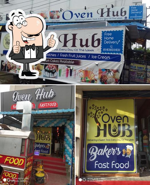 Look at this photo of Oven Hub Barker's & Fastfood