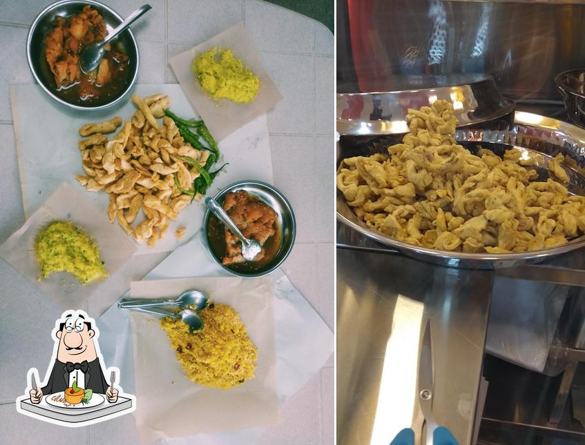 Food at Shreenathji Ganthiya Rath