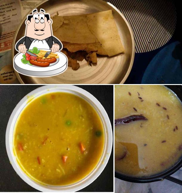 Food at The Healthy Khichdi Express