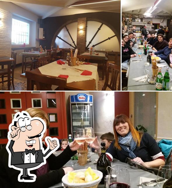 Dai un'occhiata agli interni di Trattoria Cavallino Di Mutti Enrico