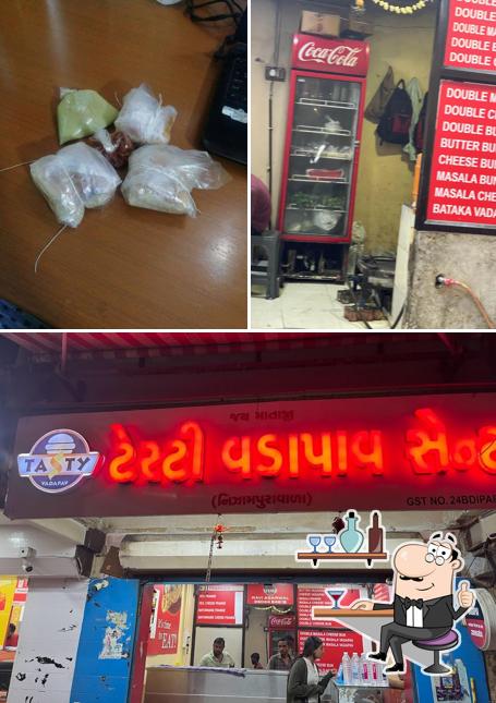 The interior of Tasty Vadapav