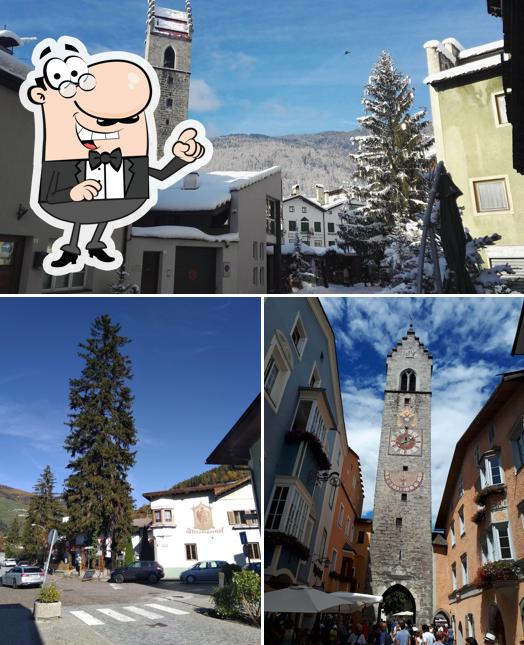 Gli esterni di Albergo Ristorante Pizzeria Sterzingerhof
