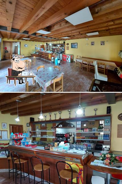 Gli interni di Circolo NOI "Santa Maria Nascente" di Pojana Maggiore