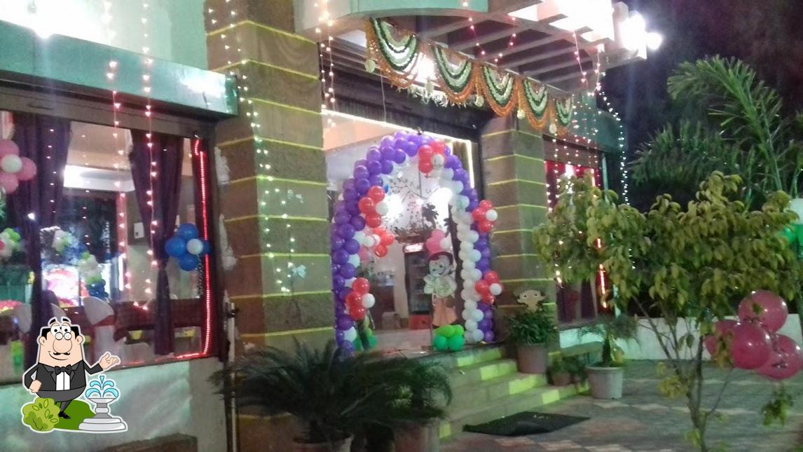 The exterior of Hotel Royal Star