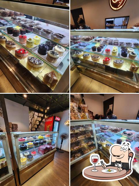 Food at Ovenly Cakes & Cafe