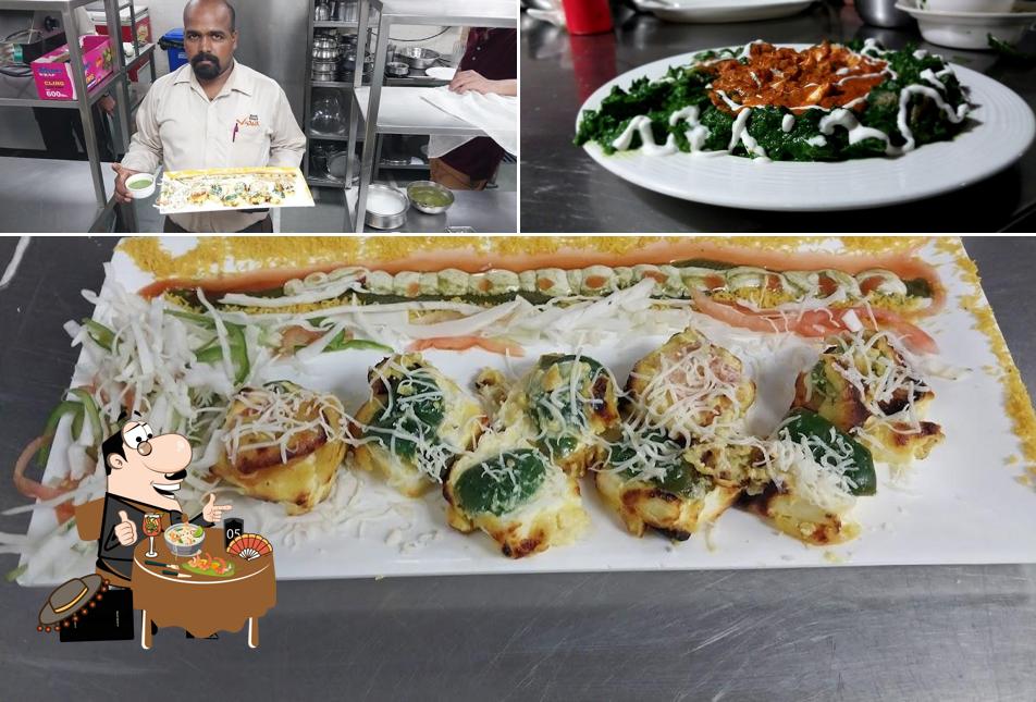 Meals at Aswaad - Hotel Grand Visava