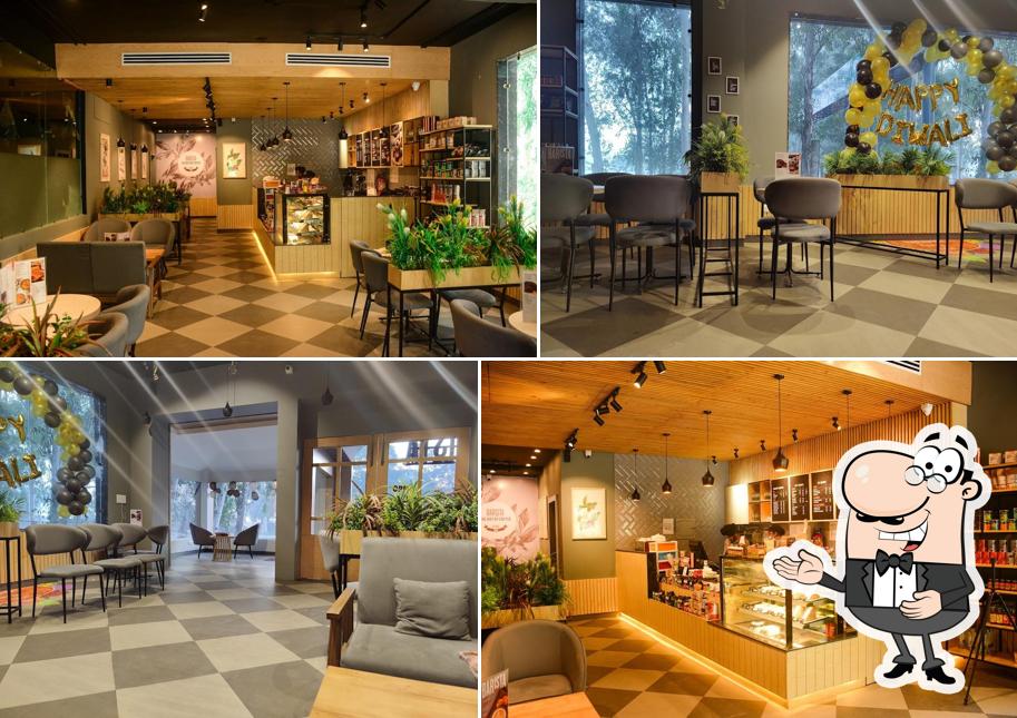 Look at this photo of Barista cafe
