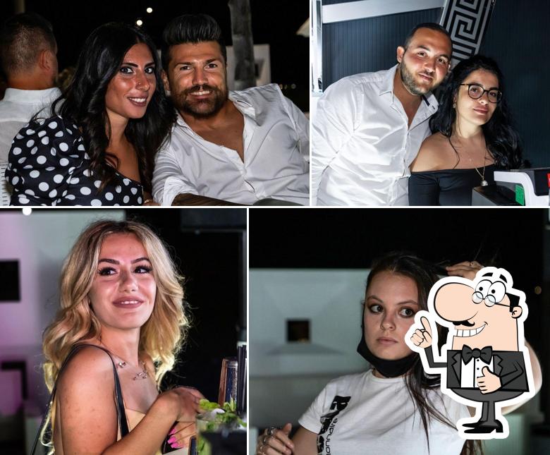 Vedi questa foto di Visionnaire