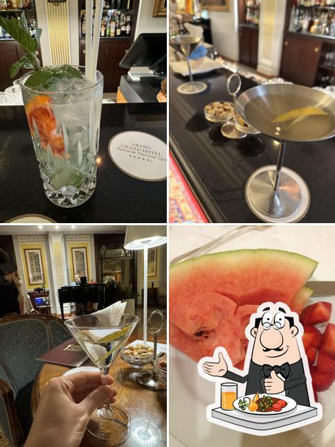 Cibo al James Bond Bar