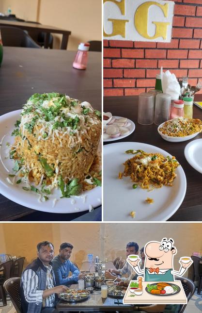 Among various things one can find food and interior at HOTAL BHAGVAN SHREE VADVADA RESTORANT
