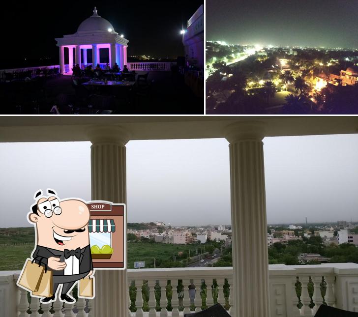Check out how Skyzz looks outside