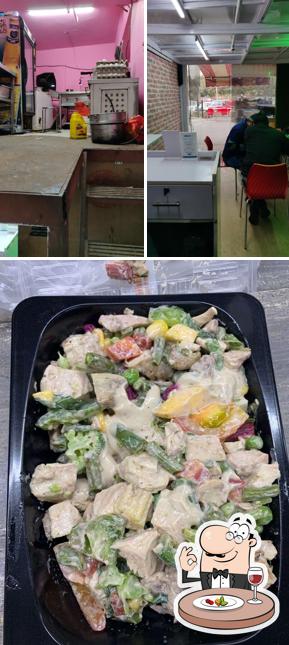 Food at Fitness Food Factory