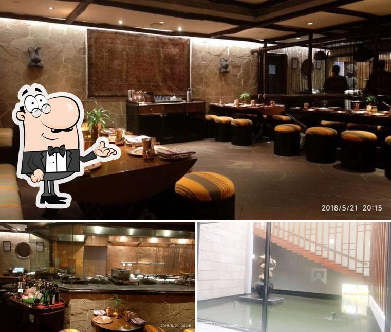 Take a seat at one of the tables at Peshawri -ITC Sonar Take a seat at one of the tables at Peshawri -ITC Sonar