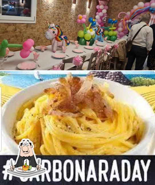 Cibo al Ristorante Pizzeria Mr Fog - Compleanni - Spazio aperto per i piccoli con giardino - Karaoke - Birreria