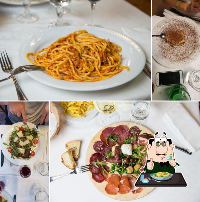Platti al Trattoria dei Cacciatori