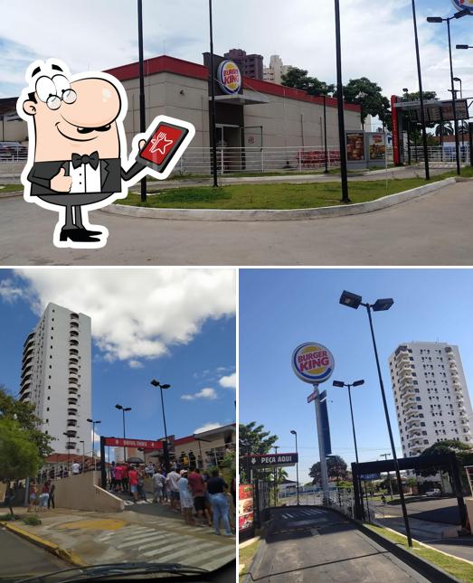 O exterior do Burger King