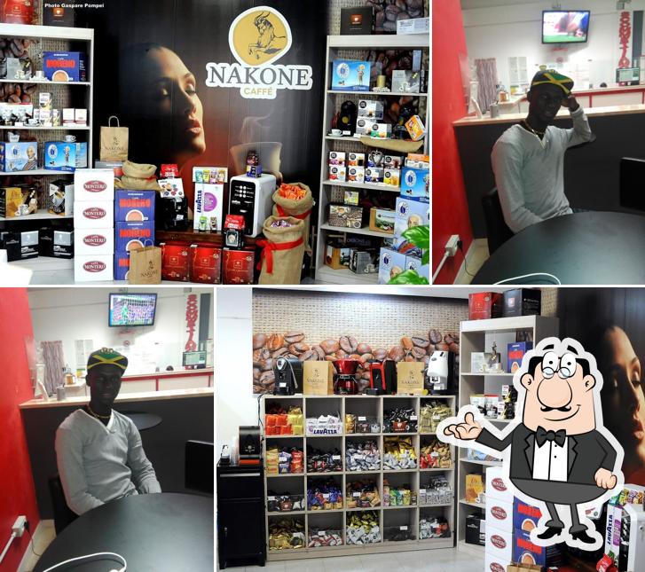 Gli interni di Nakone Caffe