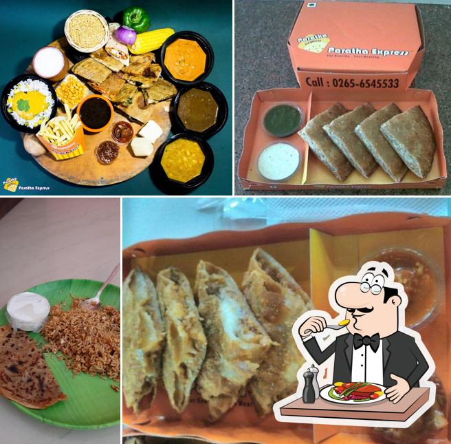 Food at Paratha Express