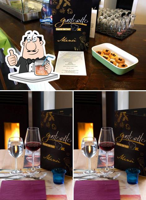 Prenditi un drink dal menu