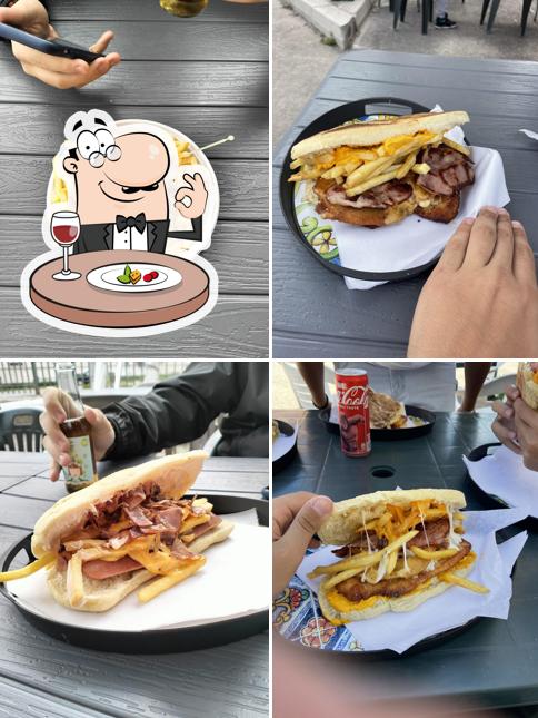 Platti al Popeye's Fast Food