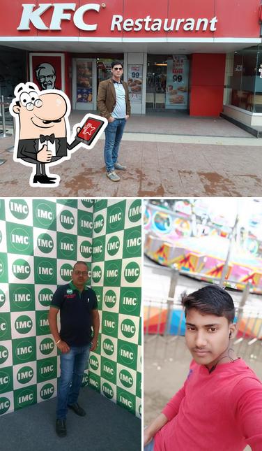 See the pic of SRI NIWAS HOTEL