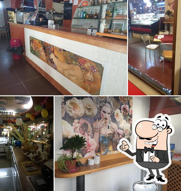 Gli interni di Belle Époque Cafè