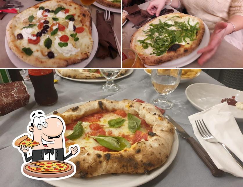Scegli tra le svariate varianti di pizza