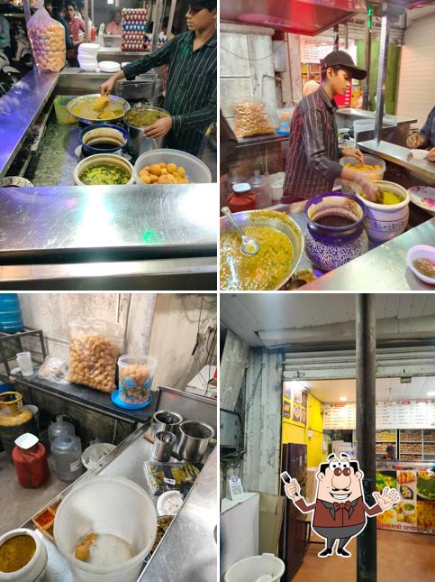 Food at Shree Datta Bhel