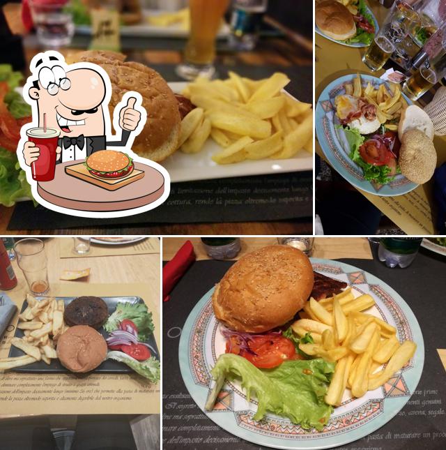 Prenditi un hamburger a One More Sas