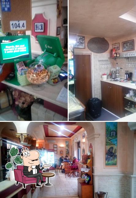 Gli interni di Caffè Pasticceria Roma