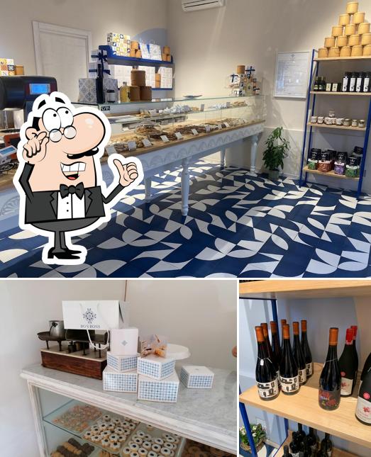 Siediti a un tavolo di Bon Bons Pasticceria Dolci Sardi Alghero