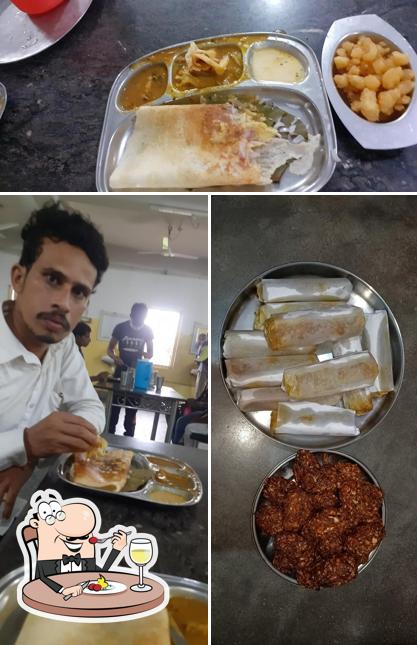 Food at LONDA Hotel/maa kalua hotel
