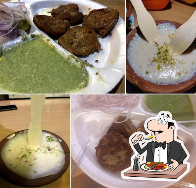 Food at Sab Ke Khatir