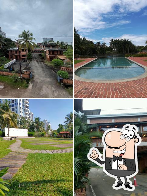 Check out how BTH Sarovaram Vegetarian Restaurant looks outside