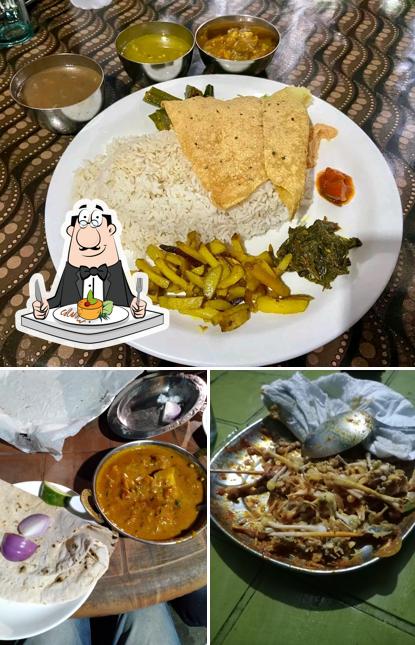 Food at Dolphin Dhaba