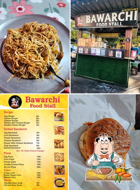 Spaghetti bolognese at Bawarchi food stall