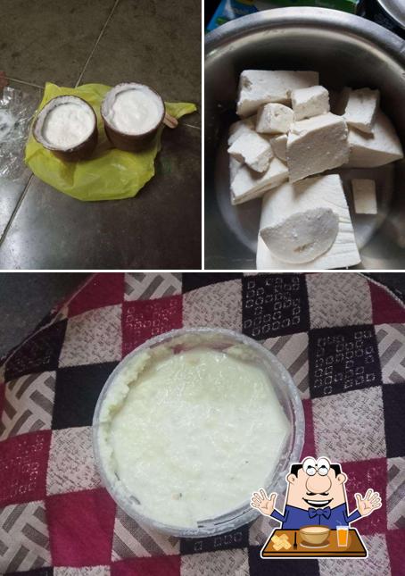 Clam chowder at Dugdh Bhandar