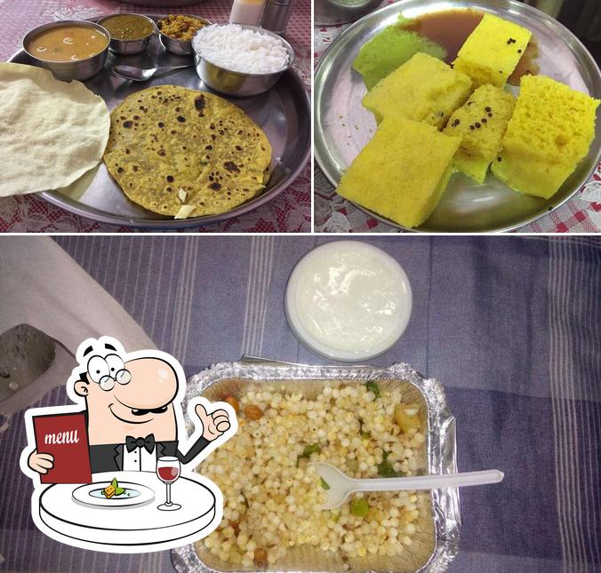 Meals at Gujarati Mes