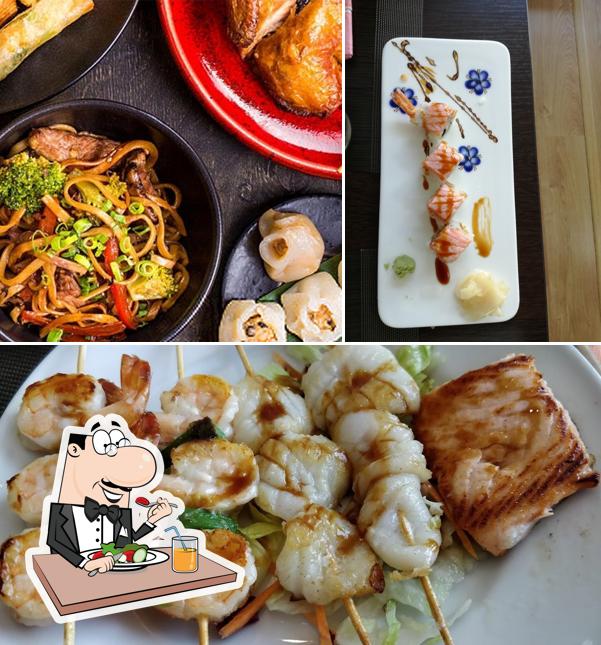 Platti al Ristorante Giapponese Cinese Zhou