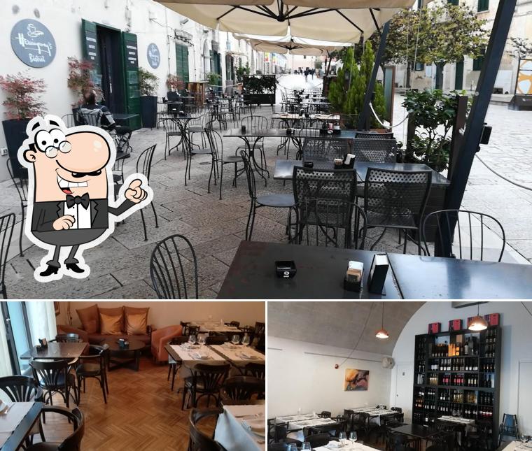 Gli interni di Bar Ristorante Hemingway's Bistrot