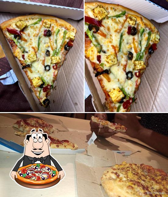 Get pizza at Pizzahut tilak nagar